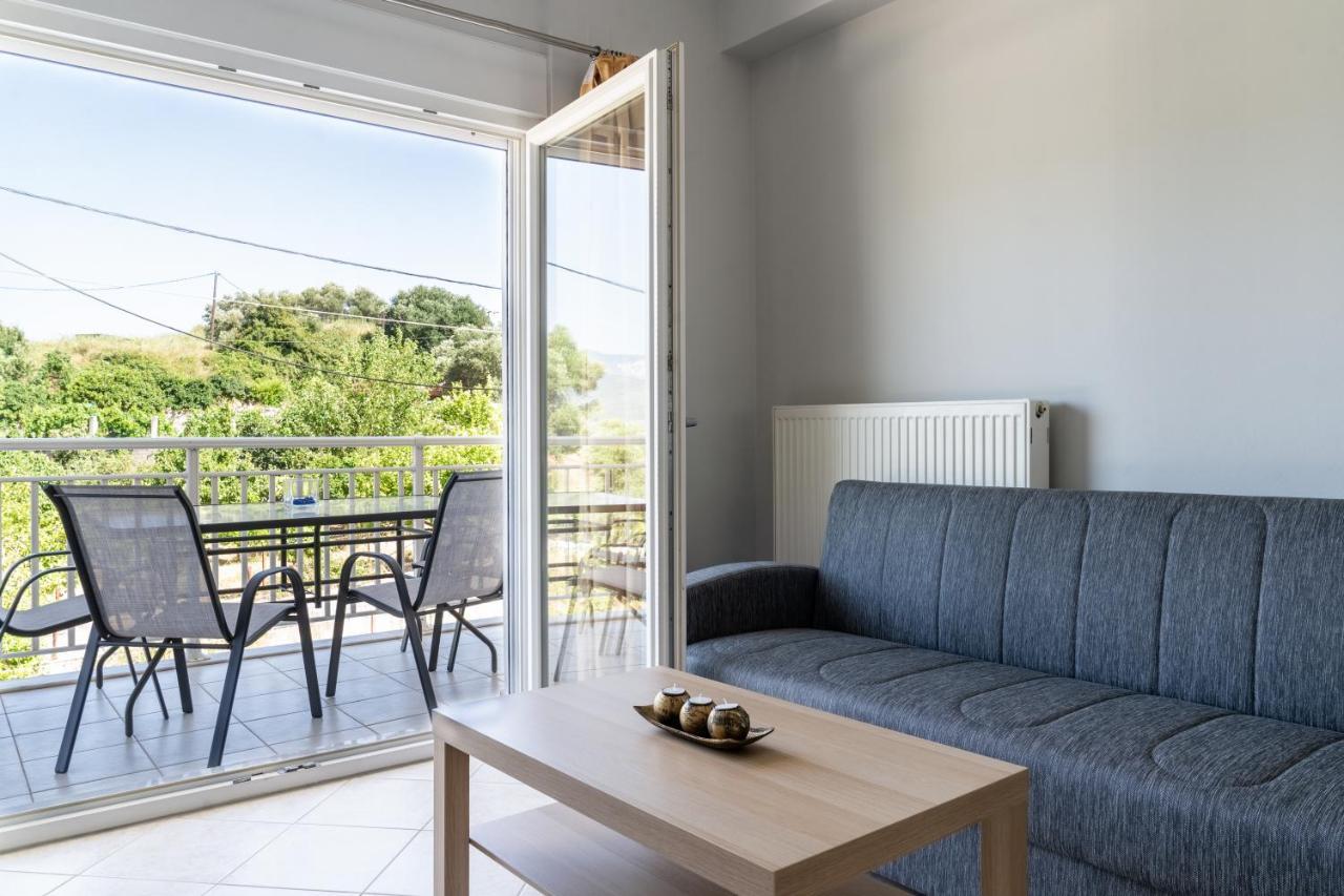 Lagadi Apartment 5 ลาสซี ภายนอก รูปภาพ